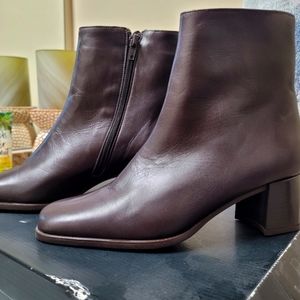 Brown Italian leather Sesto Muecci ankle boot